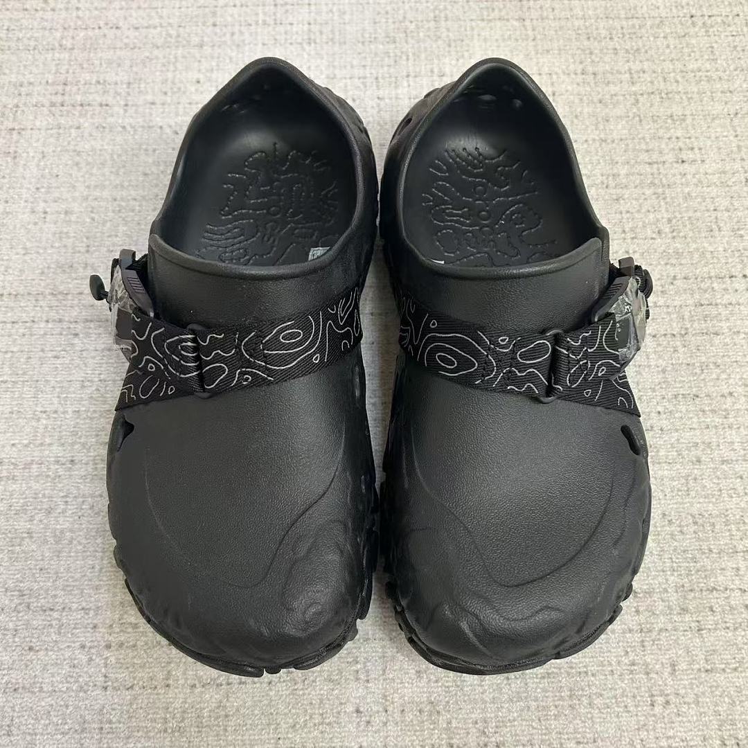 Crocs Shoes - Image 2