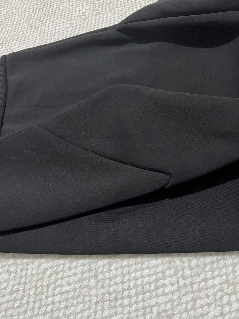 Saint Alexander Tracksuit - Image 56