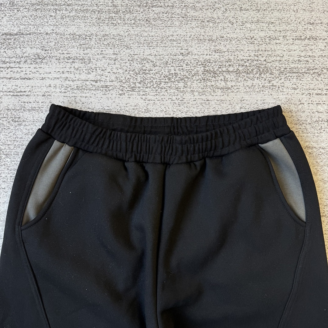 Mertra Perfect Set Tracksuit - Image 14