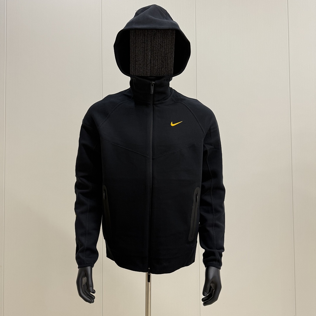 Nike Tech Fleece Tracksuit (Black) - Image 36