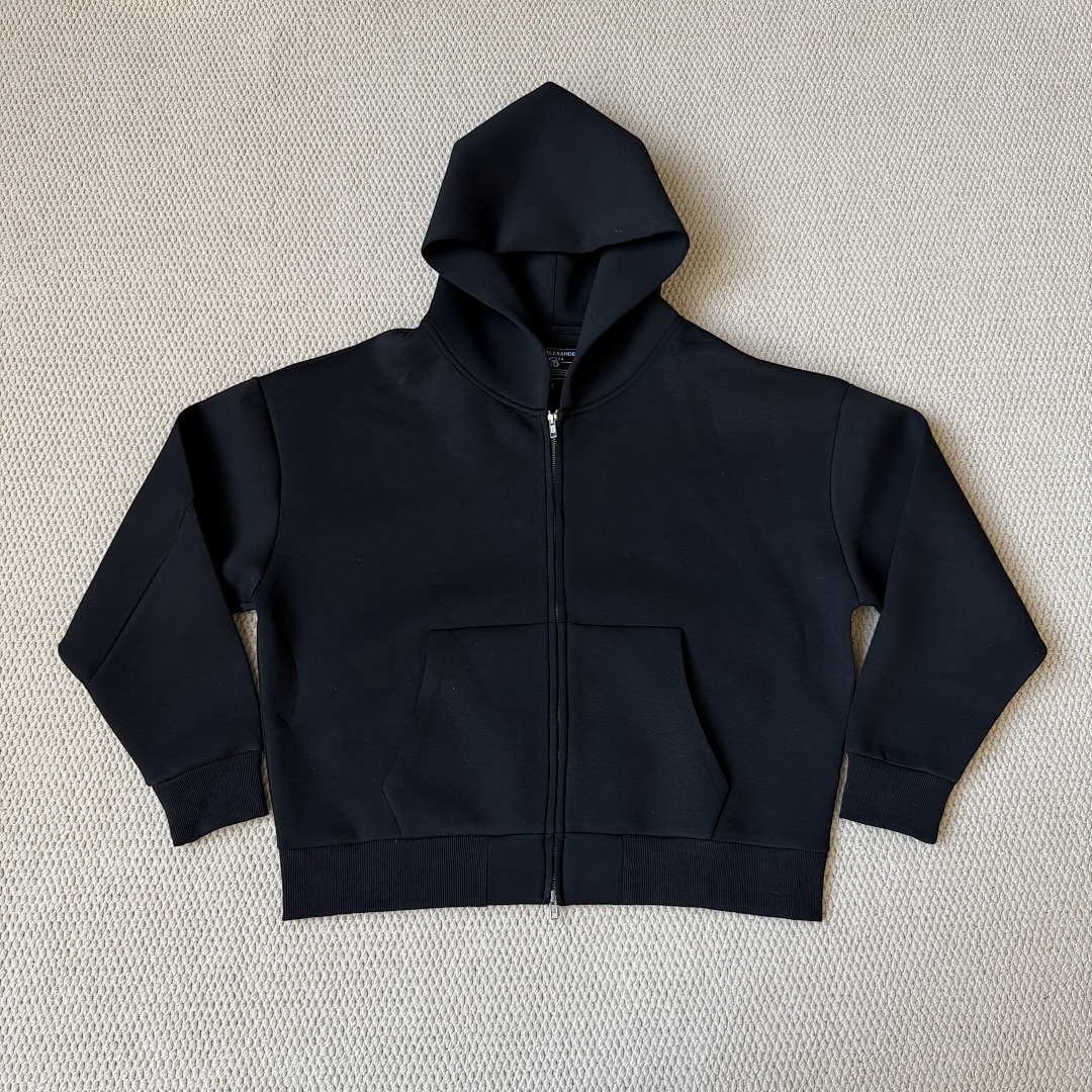 Saint Alexander tracksuit - Image 5