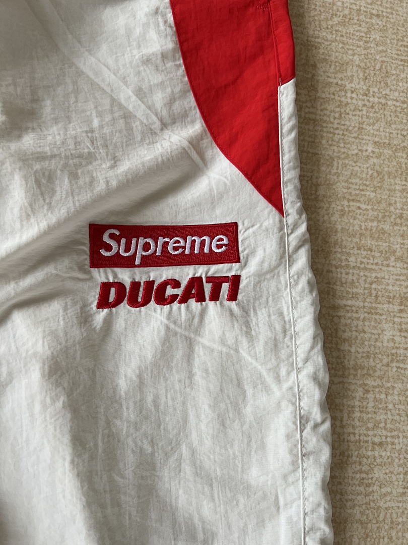 Supreme Ducati Tracksuit - Image 36