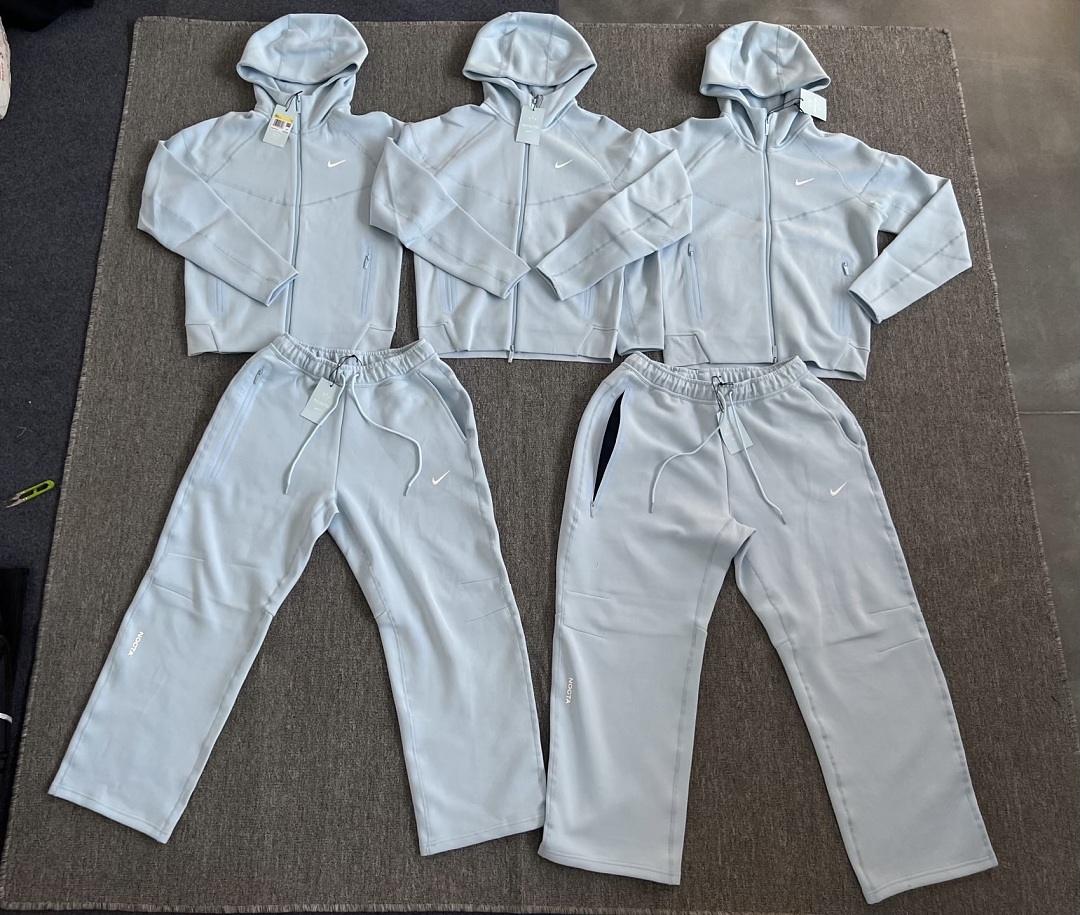 Nike Tech Fleece Tracksuit (Baby Blue) - Image 3