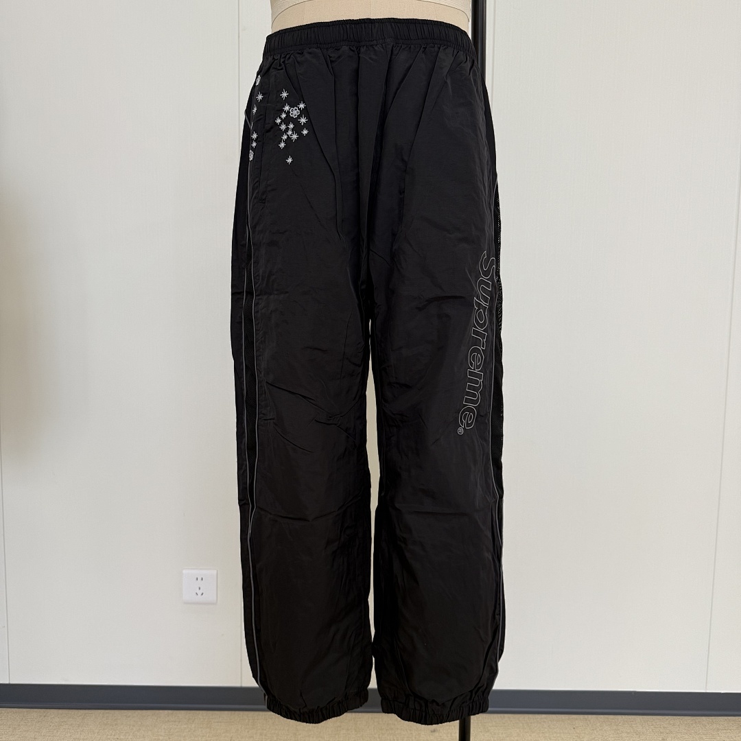Supreme AOI Tracksuit - Image 5