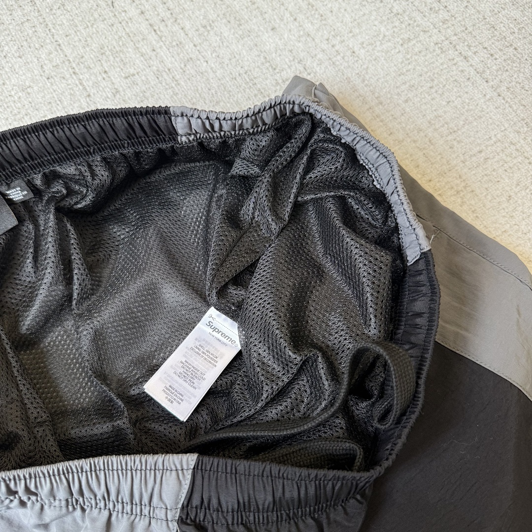 Supreme Ducati Tracksuit - Image 23