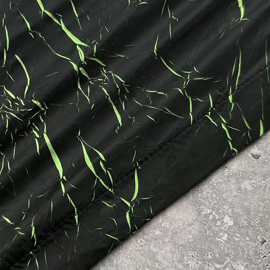 VRK CRACKSHIFT SHORTS (Toxic Pulse) - Image 5
