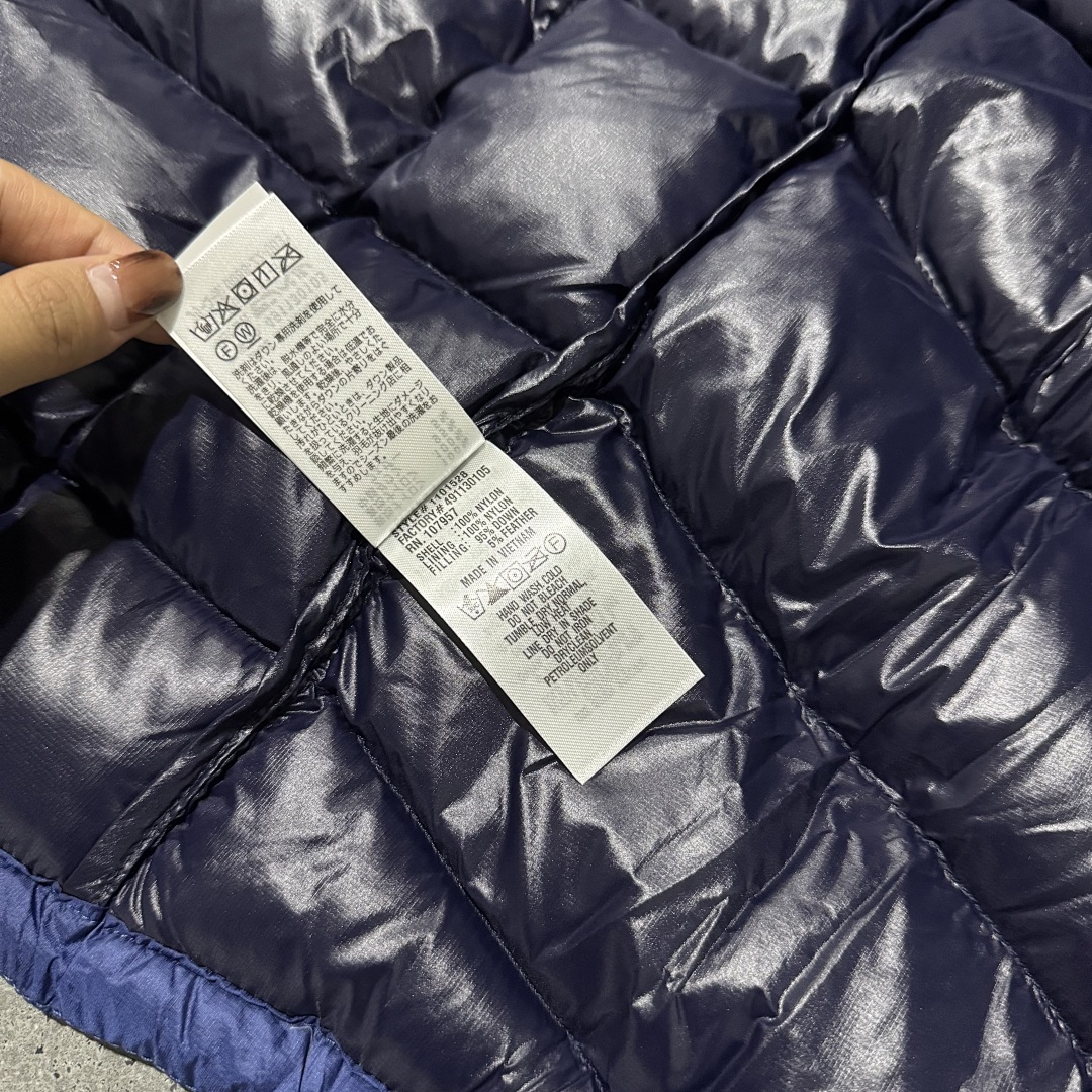 Montbell Puff Jacket (Dark Blue) - Image 12