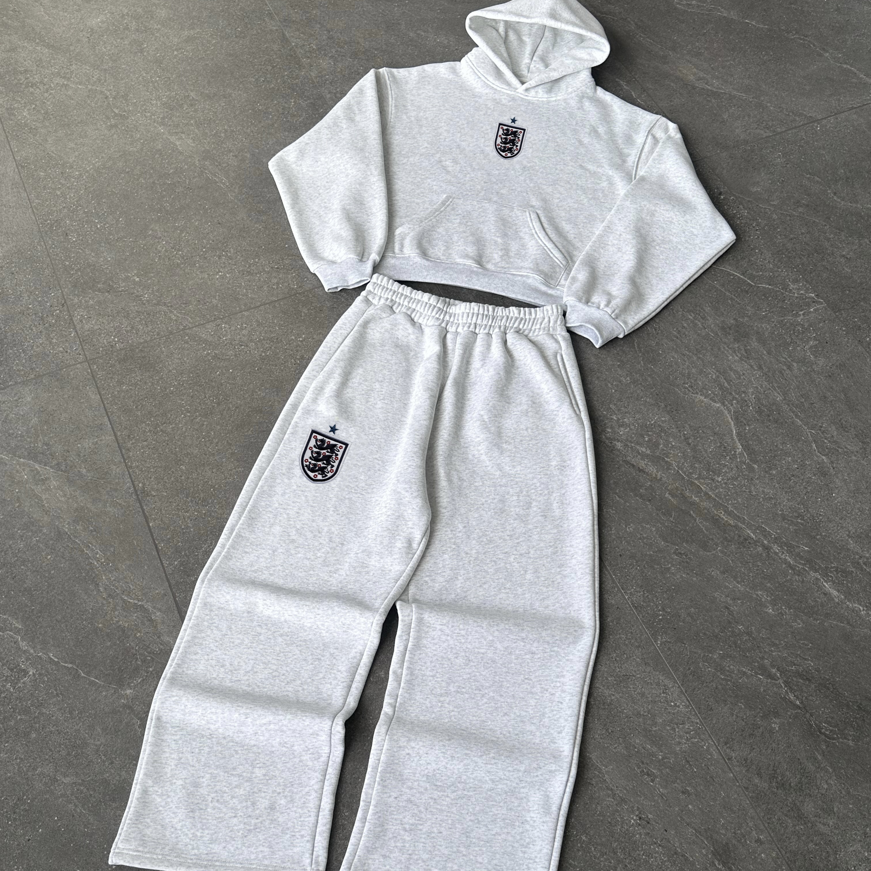 Dragon Union Heavyweight Crest Tracksuit (England Exclusive) - Image 20