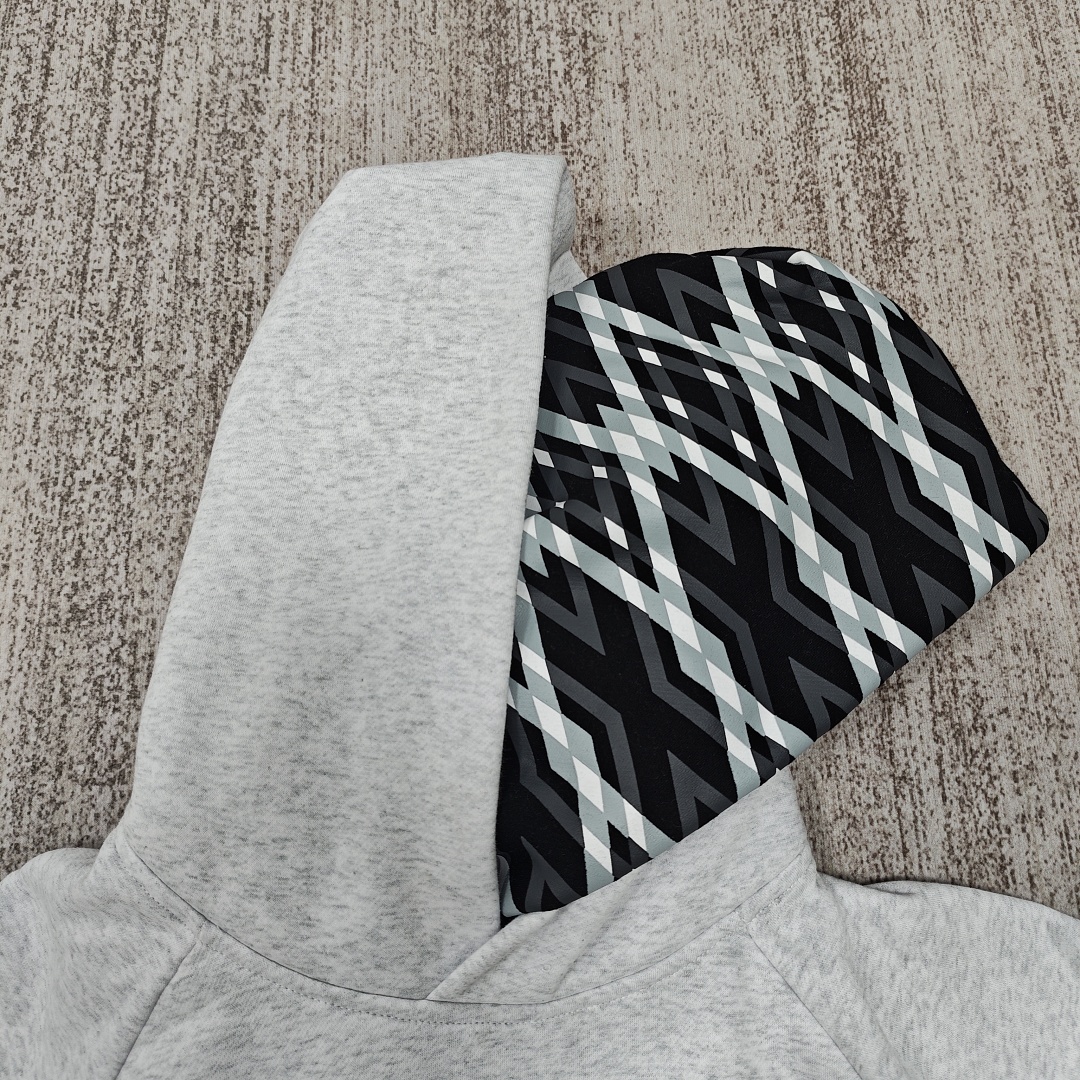 Mertra X Umbro Pink Double Hood Hoodie - Image 8