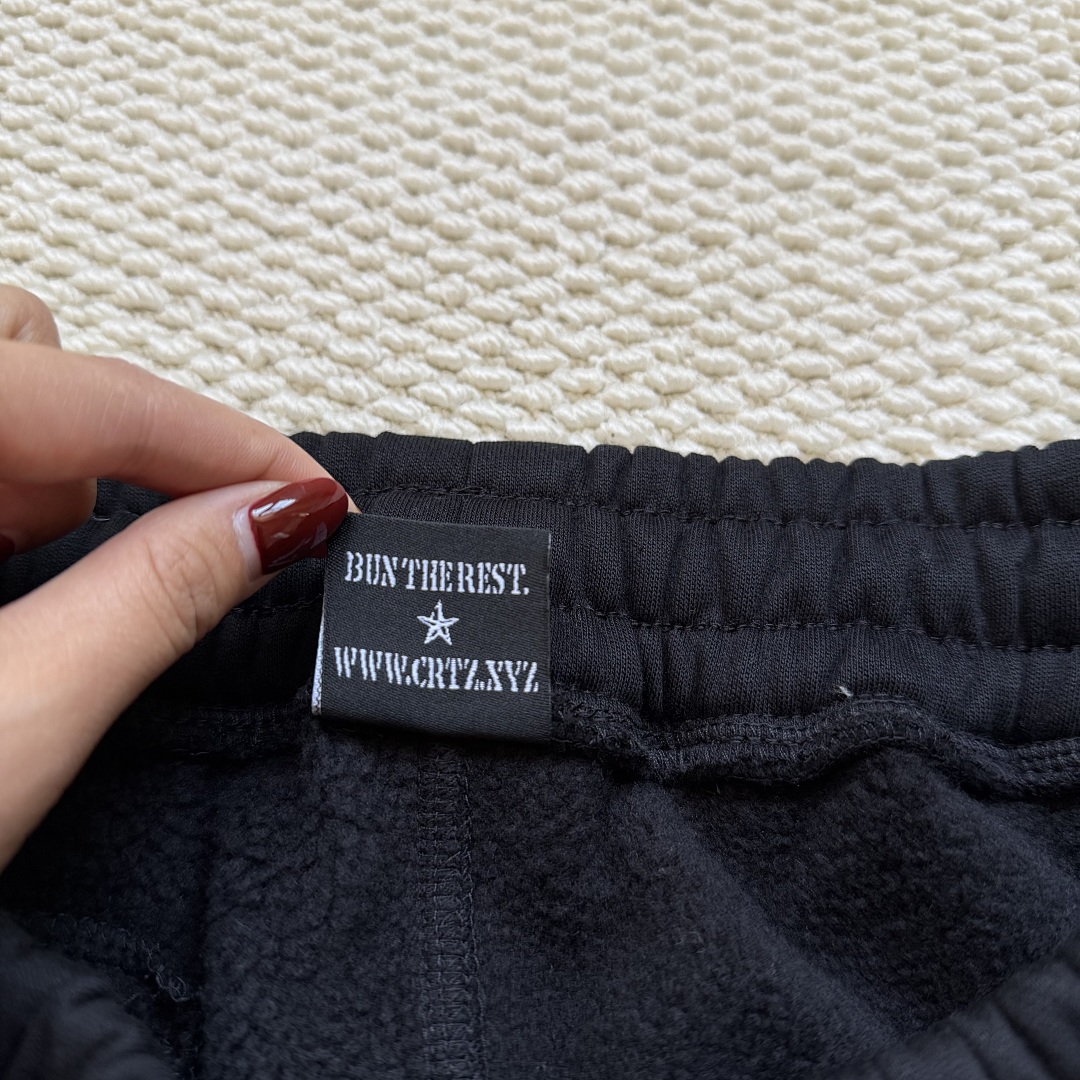 Corteiz logo tracksuit Black color - Image 15