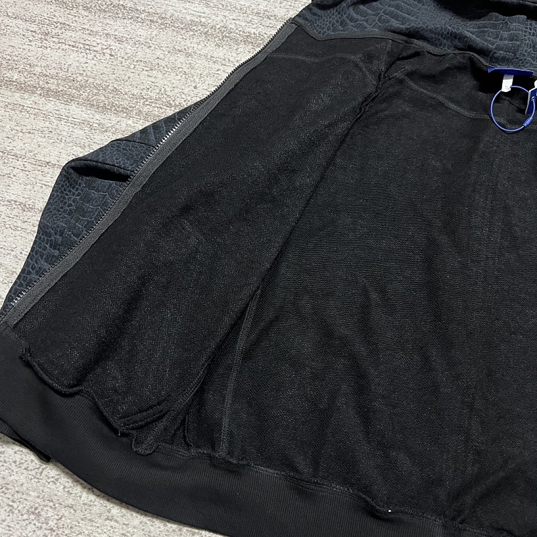 Kroen Croclock Hoodie (Black) - Image 2