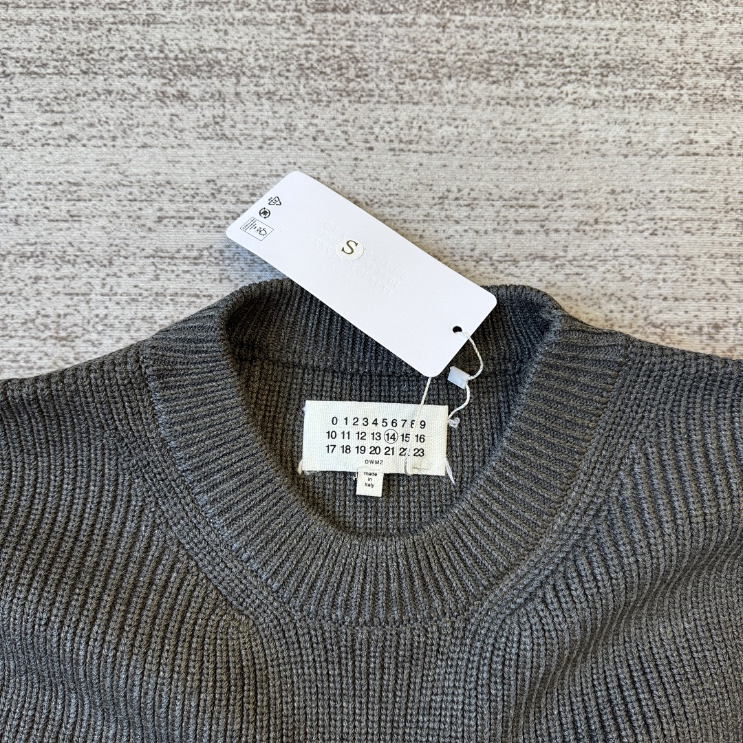 Maison Margiela Knit Sweater - Image 14