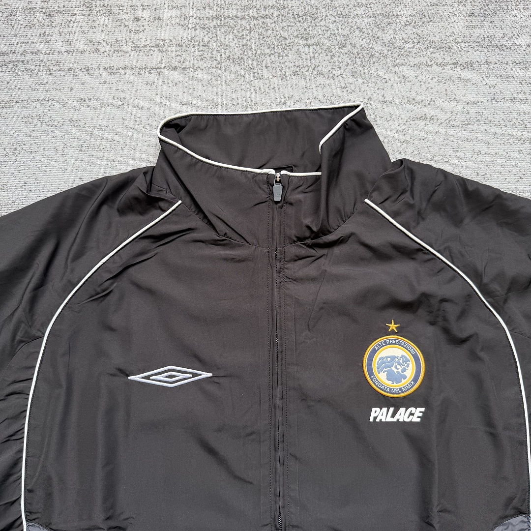 Supreme Tracksuit No. (S2001) - Image 20