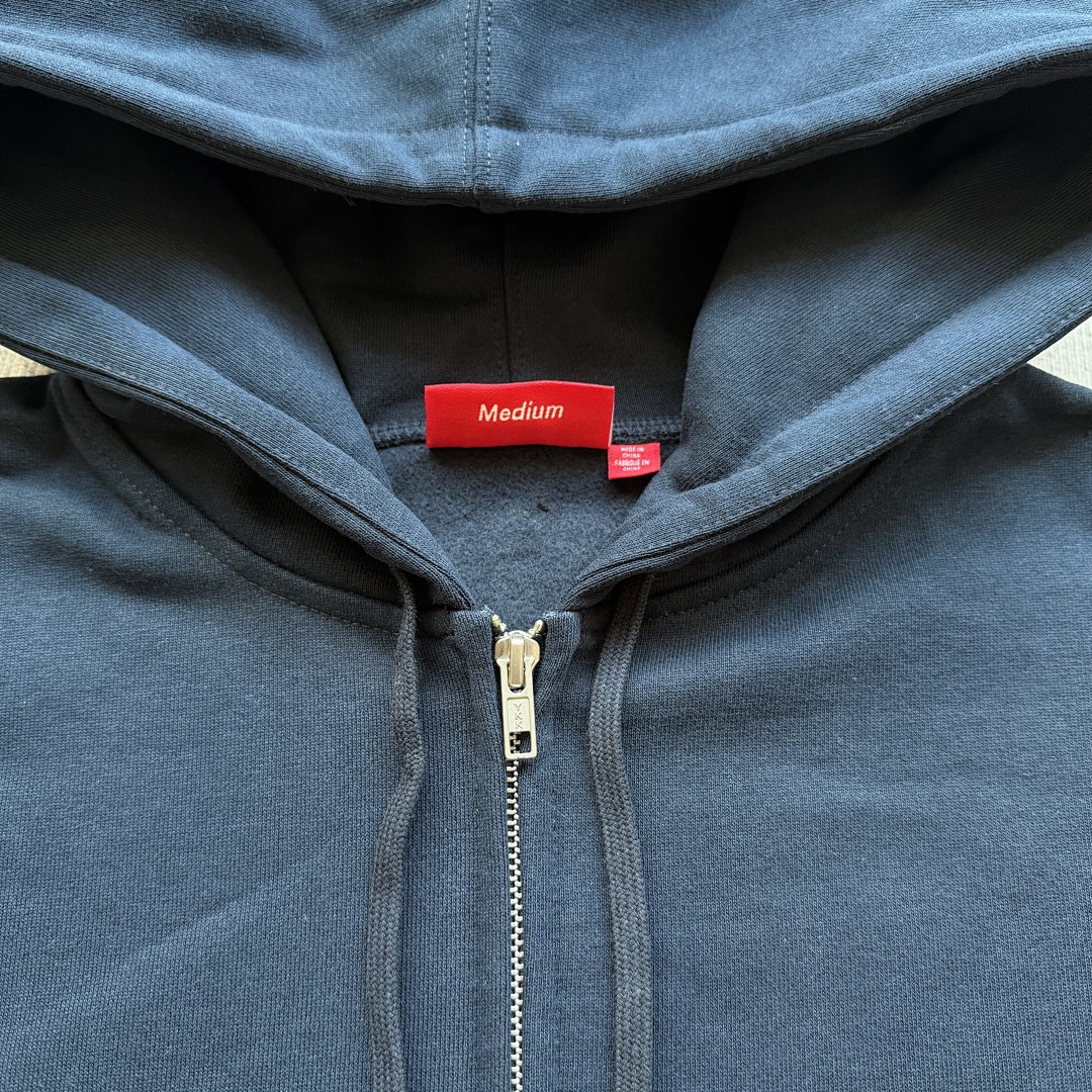 Supreme Big Logo Hoodie - Image 6