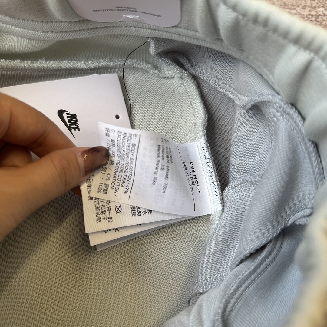 Nike New Tech Fleece (Grey) - Image 24