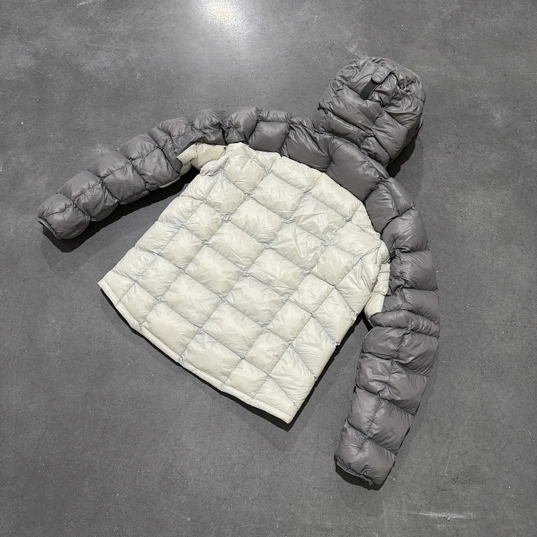 Montbell Puff (Grey) - Image 5
