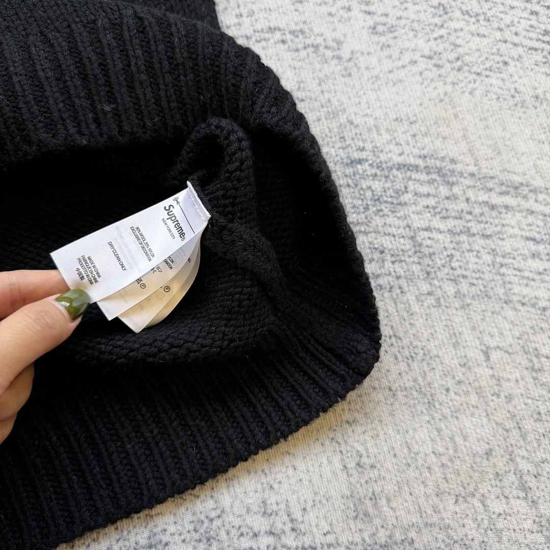 Supreme 666 Knit Sweatshirt - Image 5