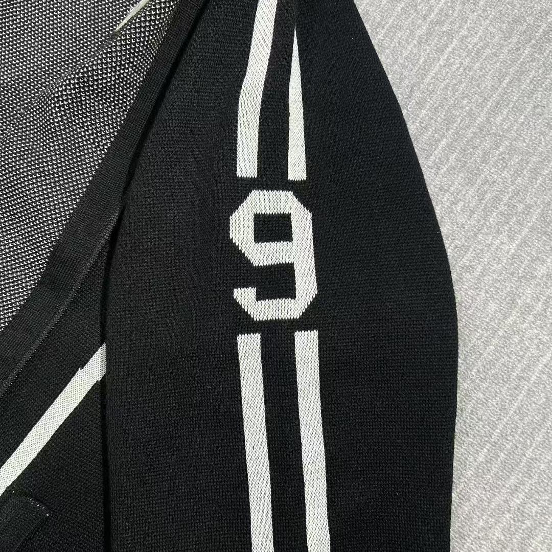 Supreme Zipper Sweater - Image 17