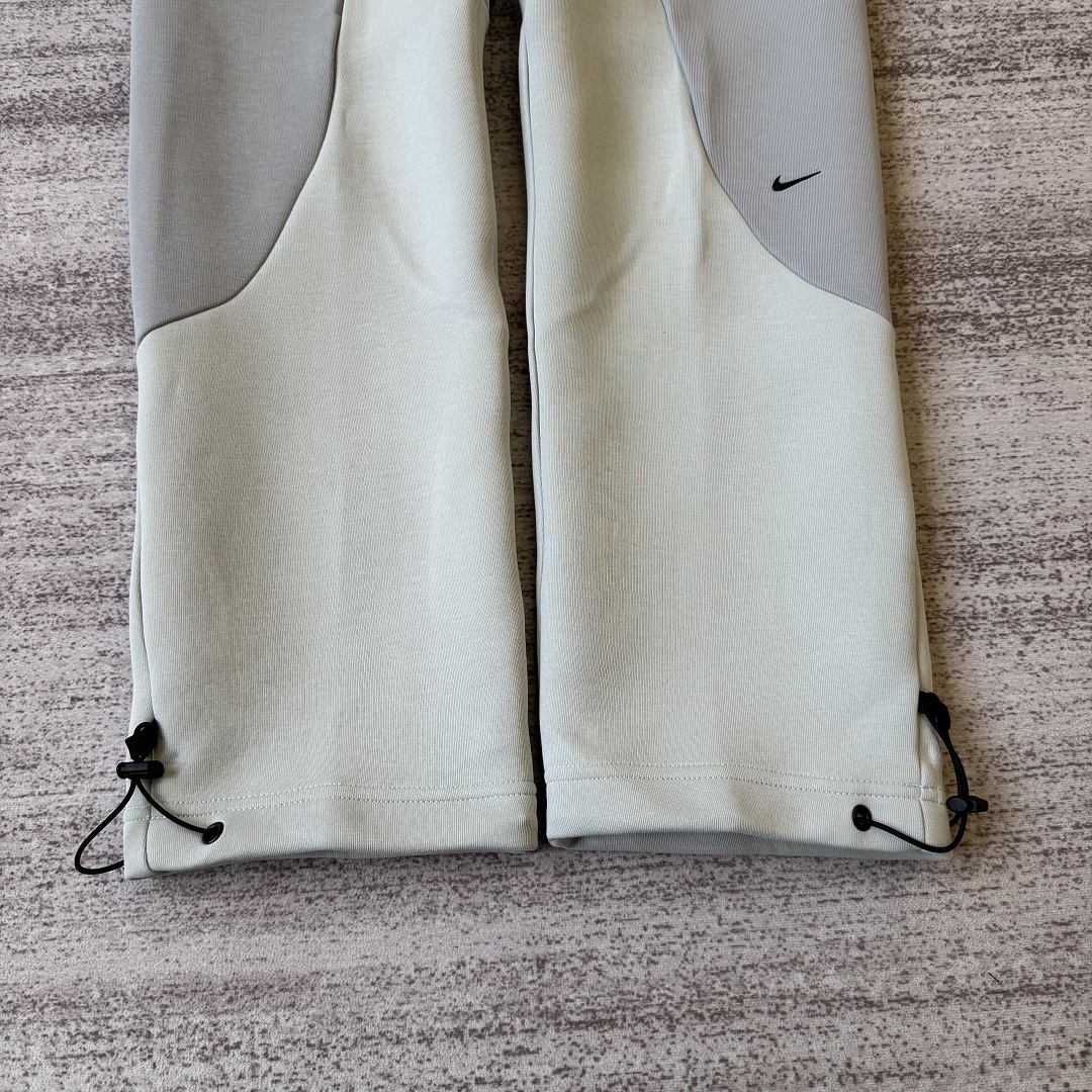 Nike New Tech Fleece (Grey) - Image 30