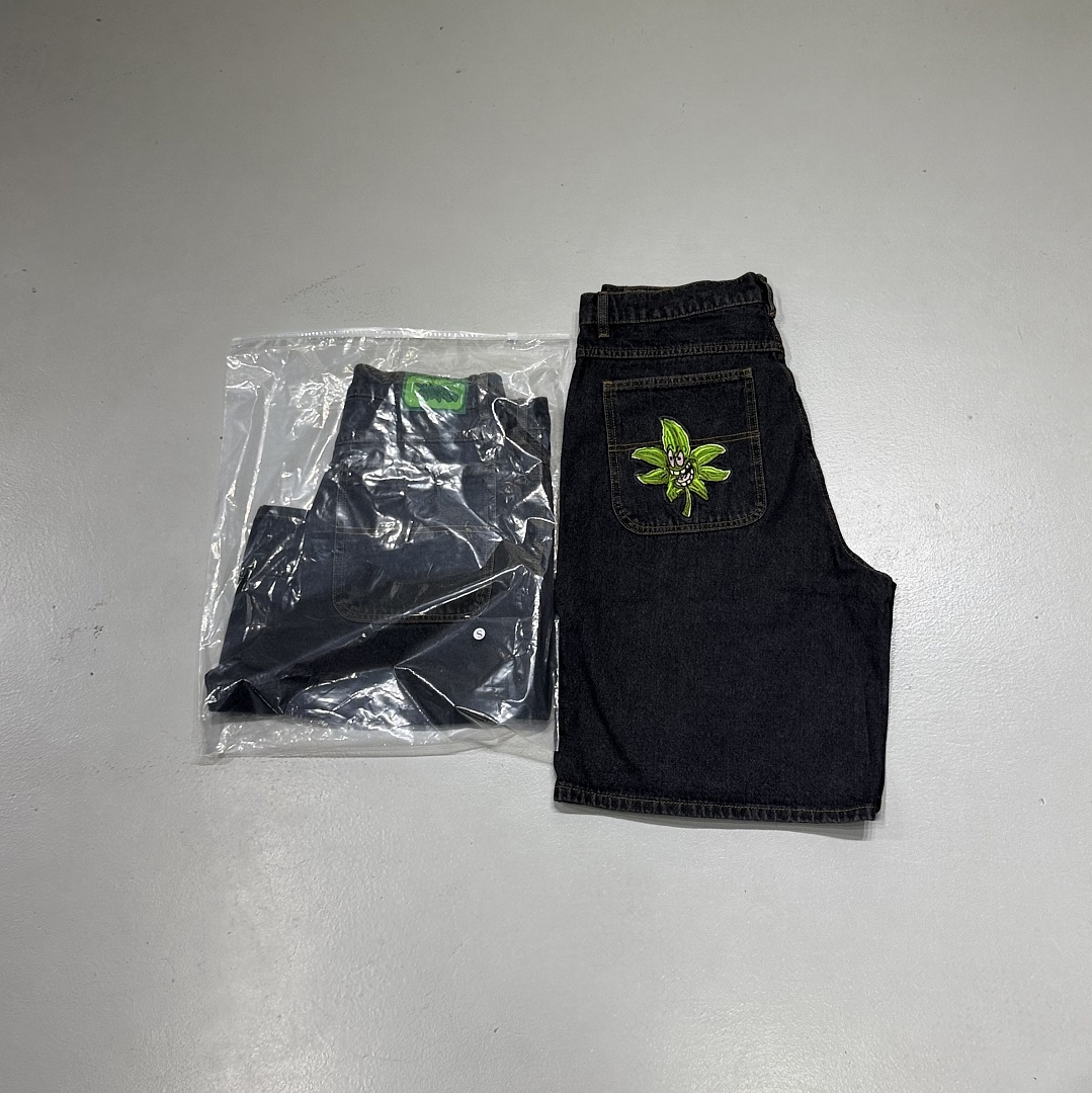 Poser Leaf Embroidered Denim Shorts - Image 3
