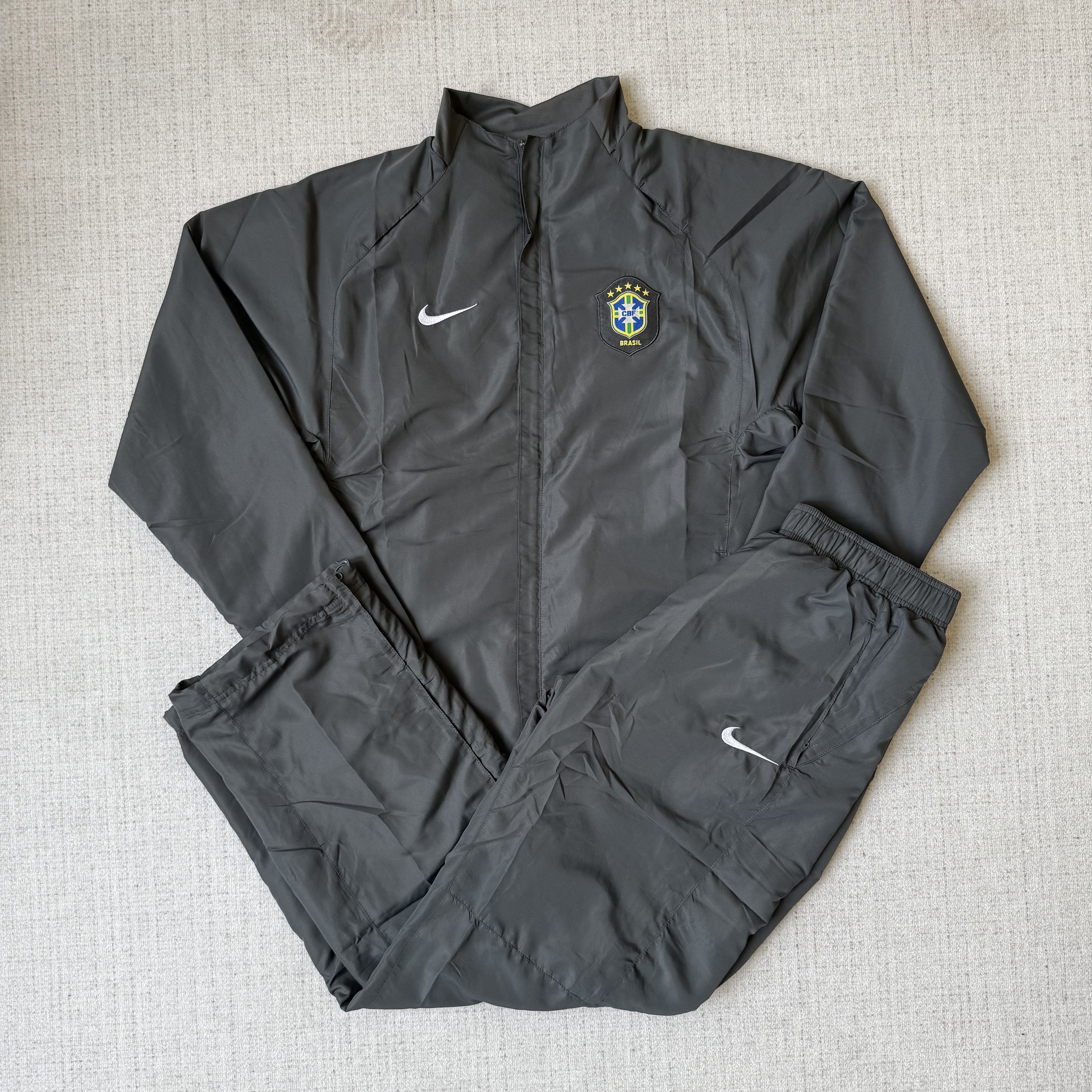 Nike Tracksuit - Image 23