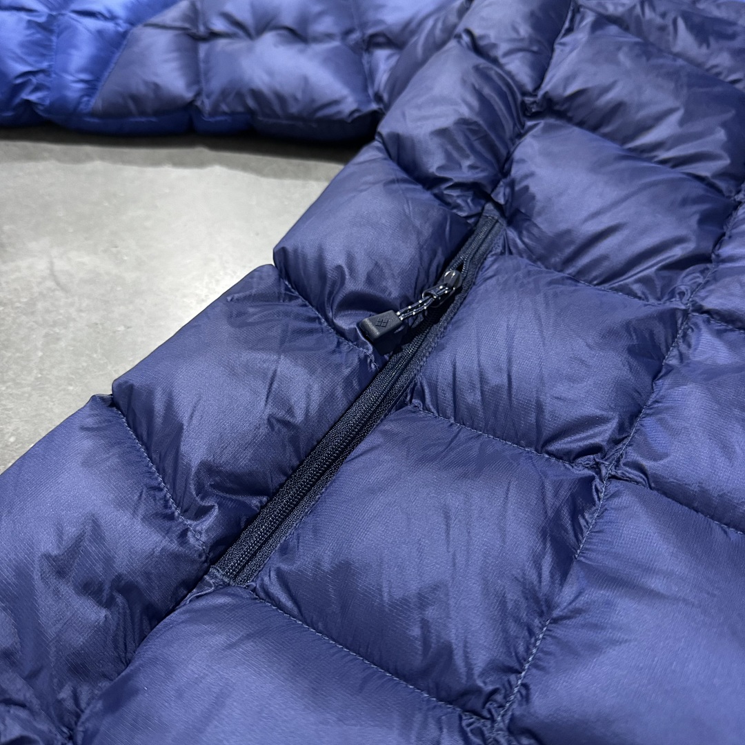 Montbell Puff Jacket (Dark Blue) - Image 6