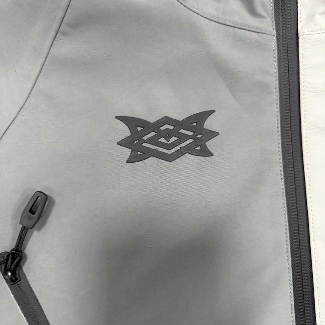Mertra x Umbro Technical Jacket (Black & red) - Image 32