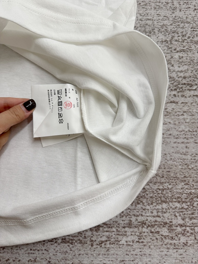 Comme des Garcons Logo Tee - Image 7