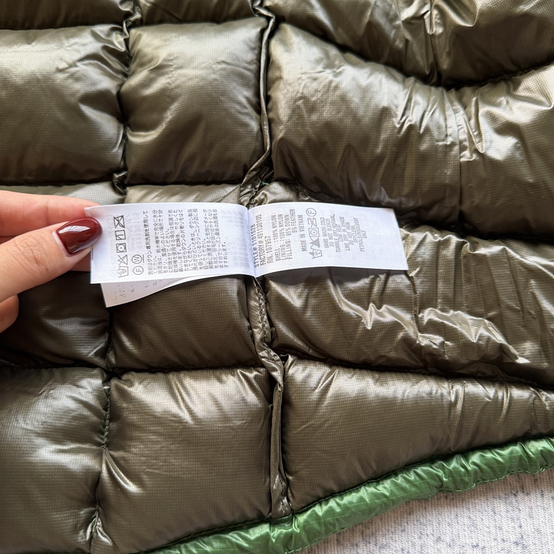 Montbell Green Puff Jacket - Image 12