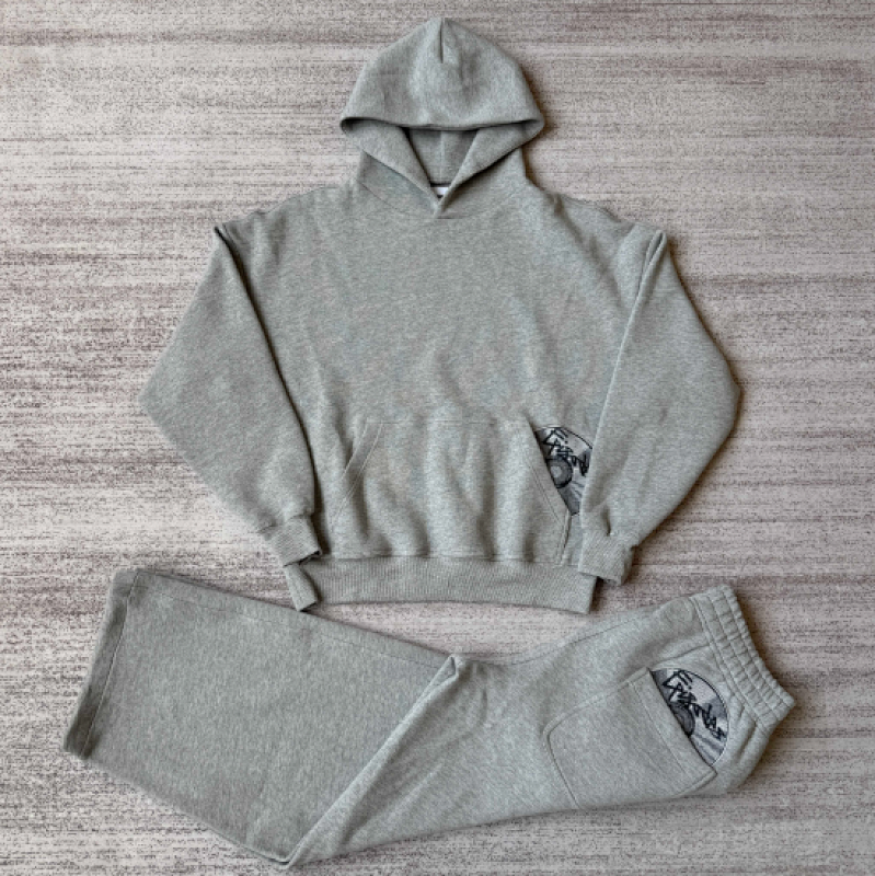 Episodes Tracksuit