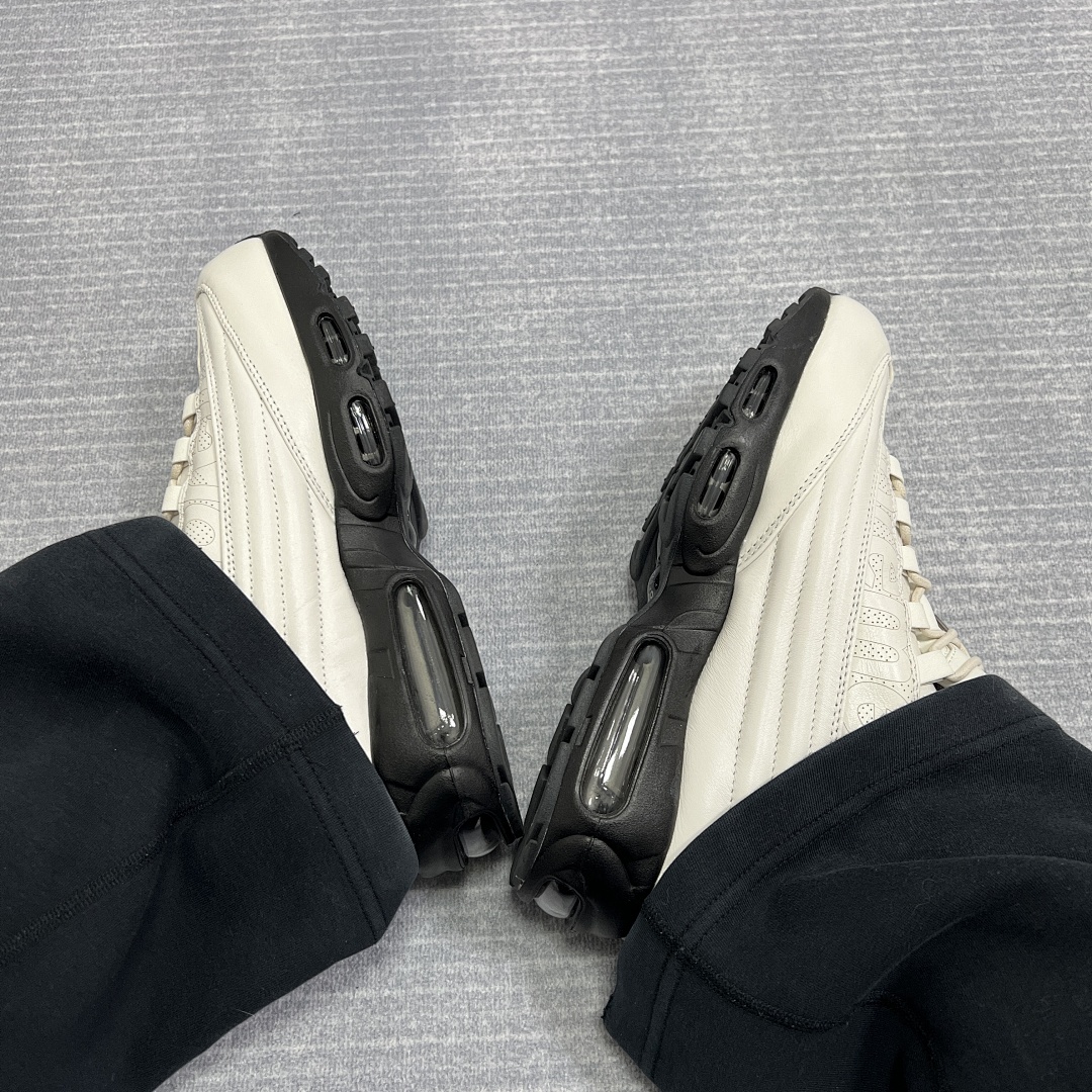 Supreme Air Max 95 Supreme White (Customized Version) - Image 46