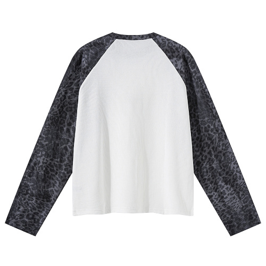 Unbranded 205GSM Grey Leopard Print Long-Sleeve Slim-Fit Cropped Top - Image 3