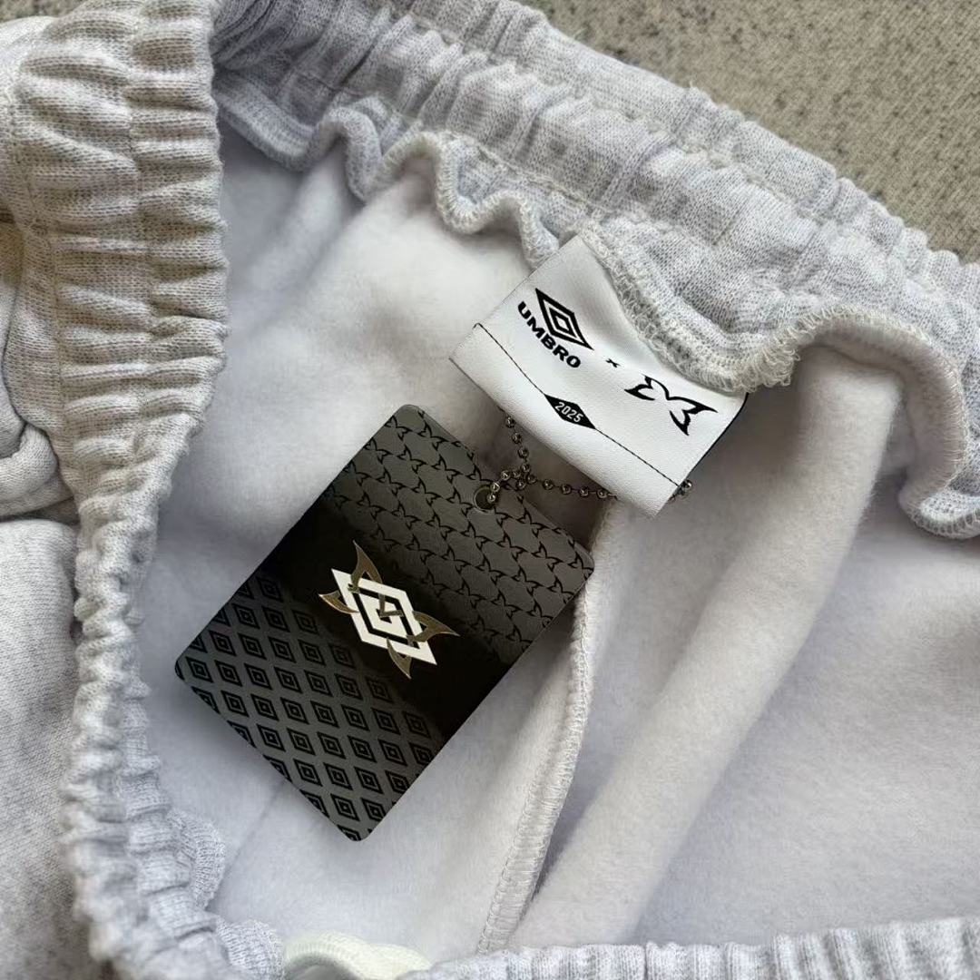 Mertra Warm Up Tracksuit (Grey) - Image 22