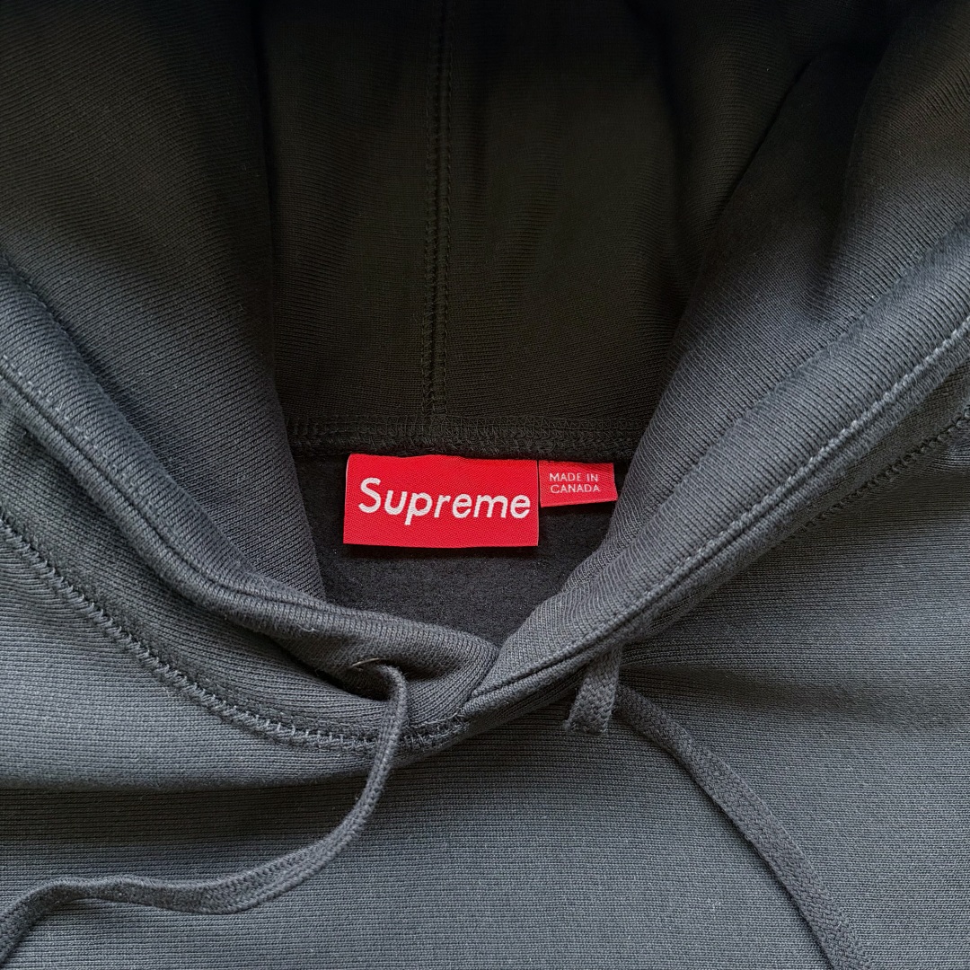 Supreme hoodie - Image 5