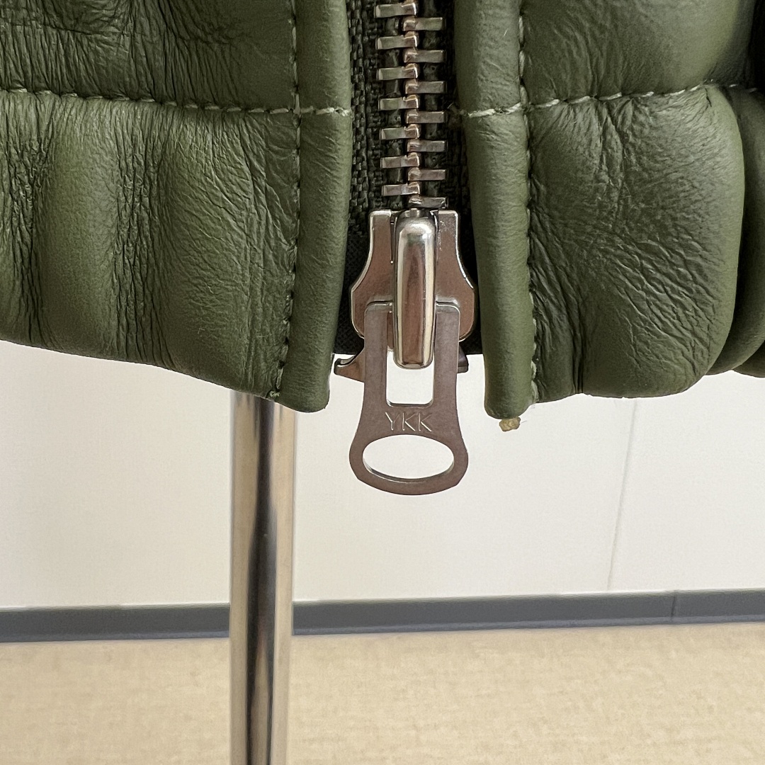 Stussy jacket (real leather) - Image 7