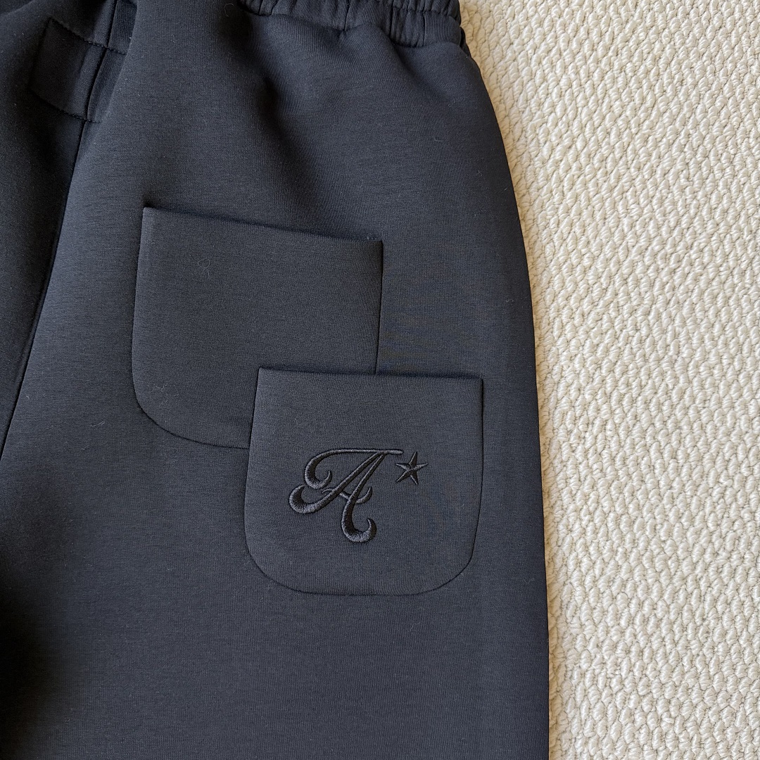 Saint Alexander tracksuit - Image 19