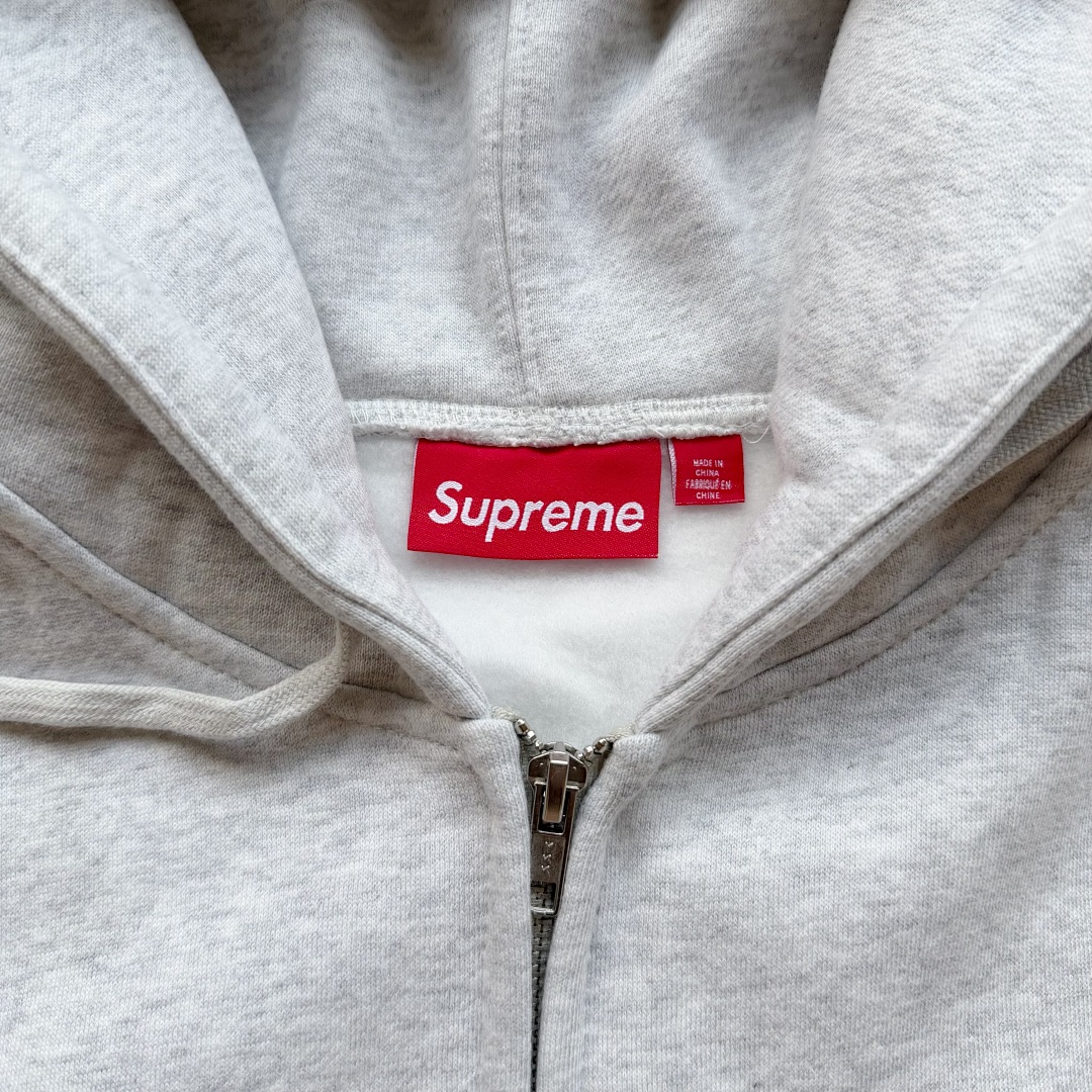 Supreme Big Logo Hoodie - Image 7