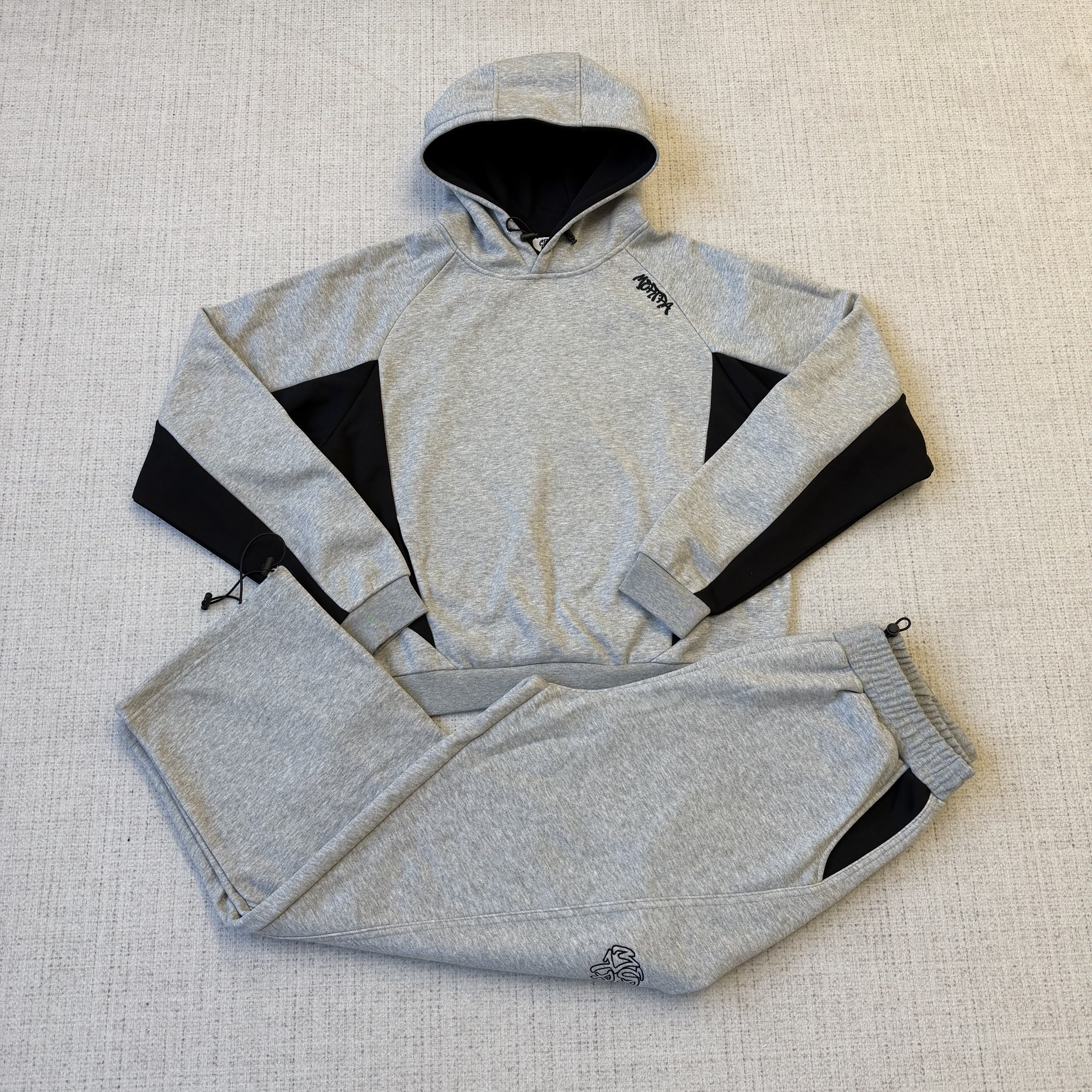 Mertra Perfect Set Tracksuit - Image 15