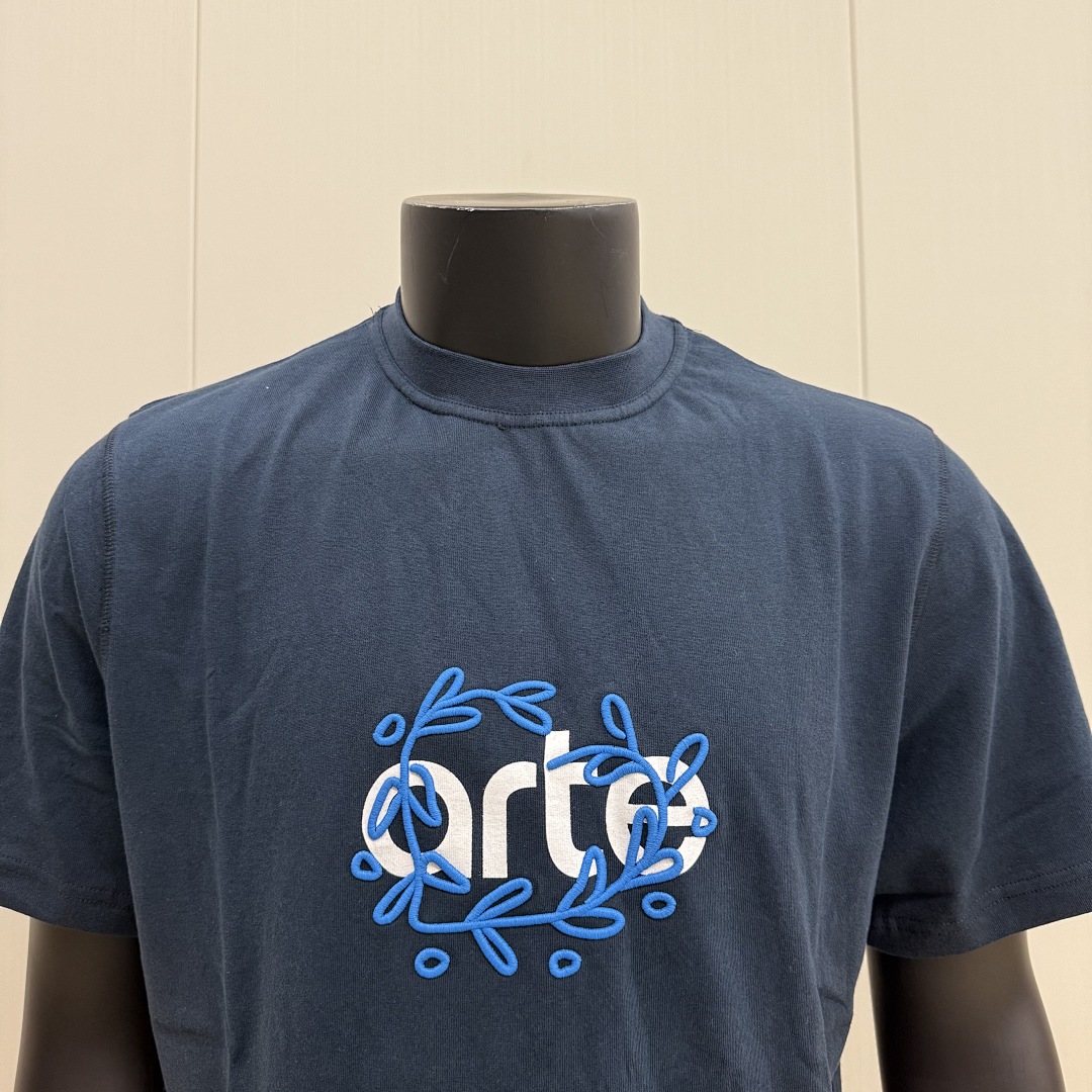 Arte Antwerp flower Tee - Image 5