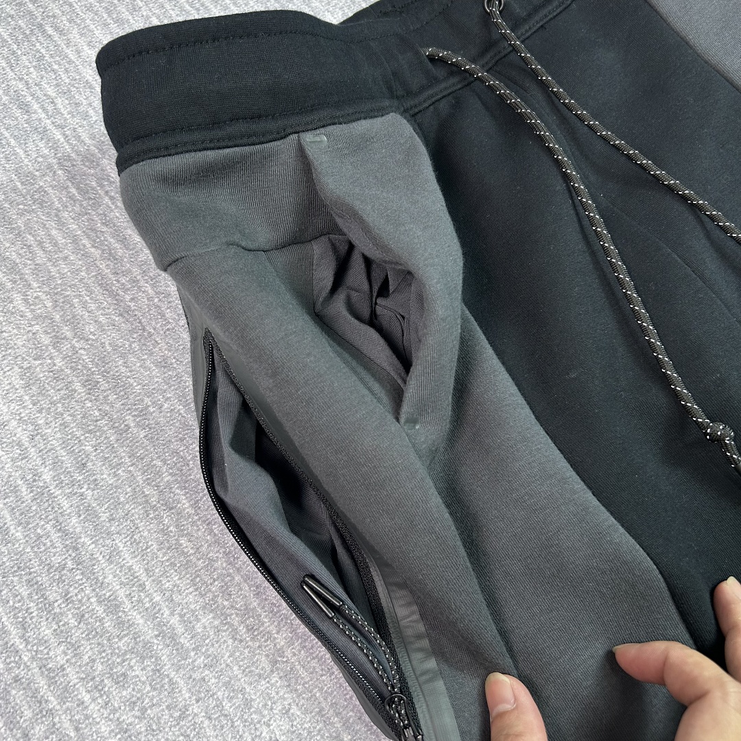 Nike Black Nk New Tech Fleece - Image 16
