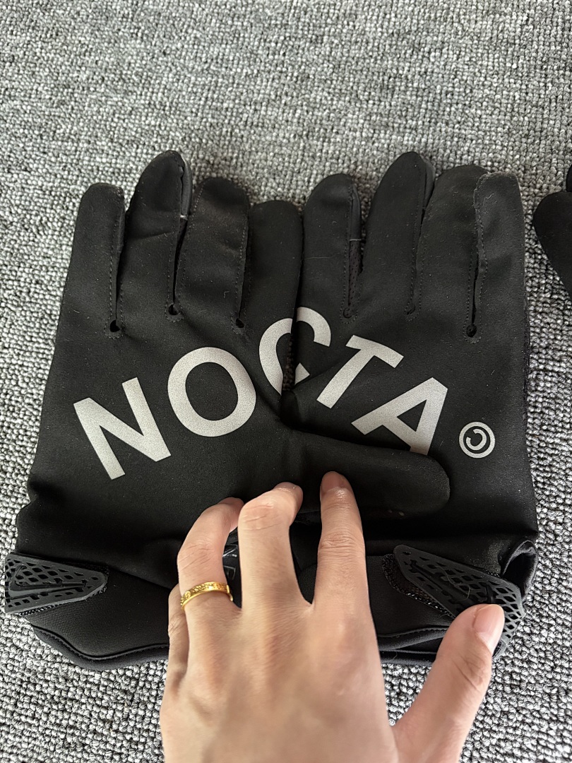 Nike Gloves - Image 14