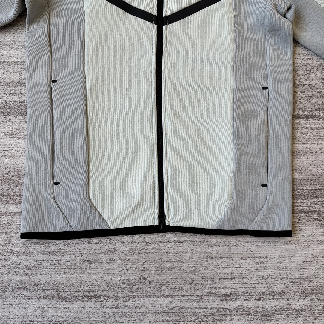 Nike New Tech Fleece (Grey) - Image 15