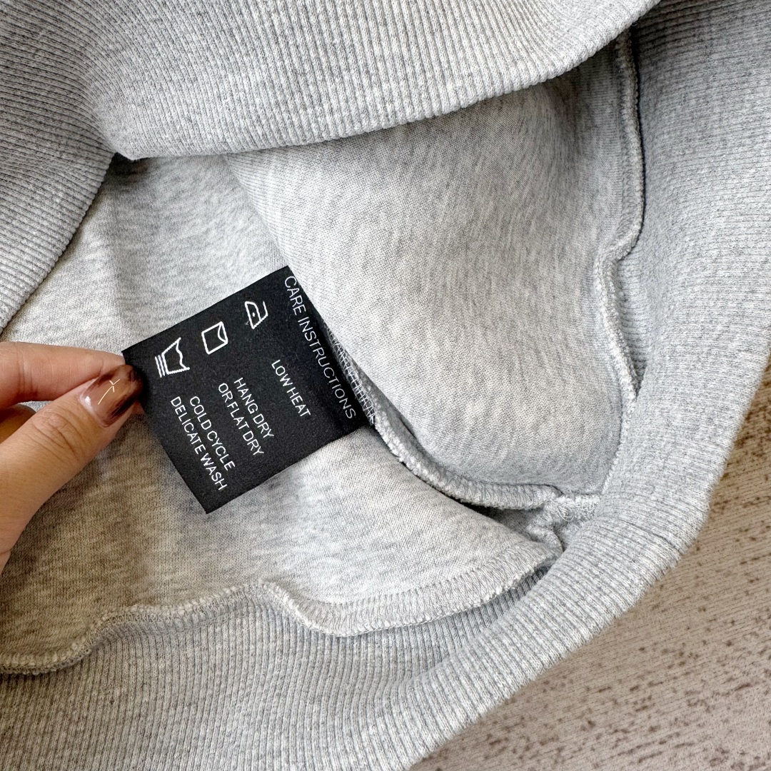 Saint Alexander tracksuit (hood) - Image 7