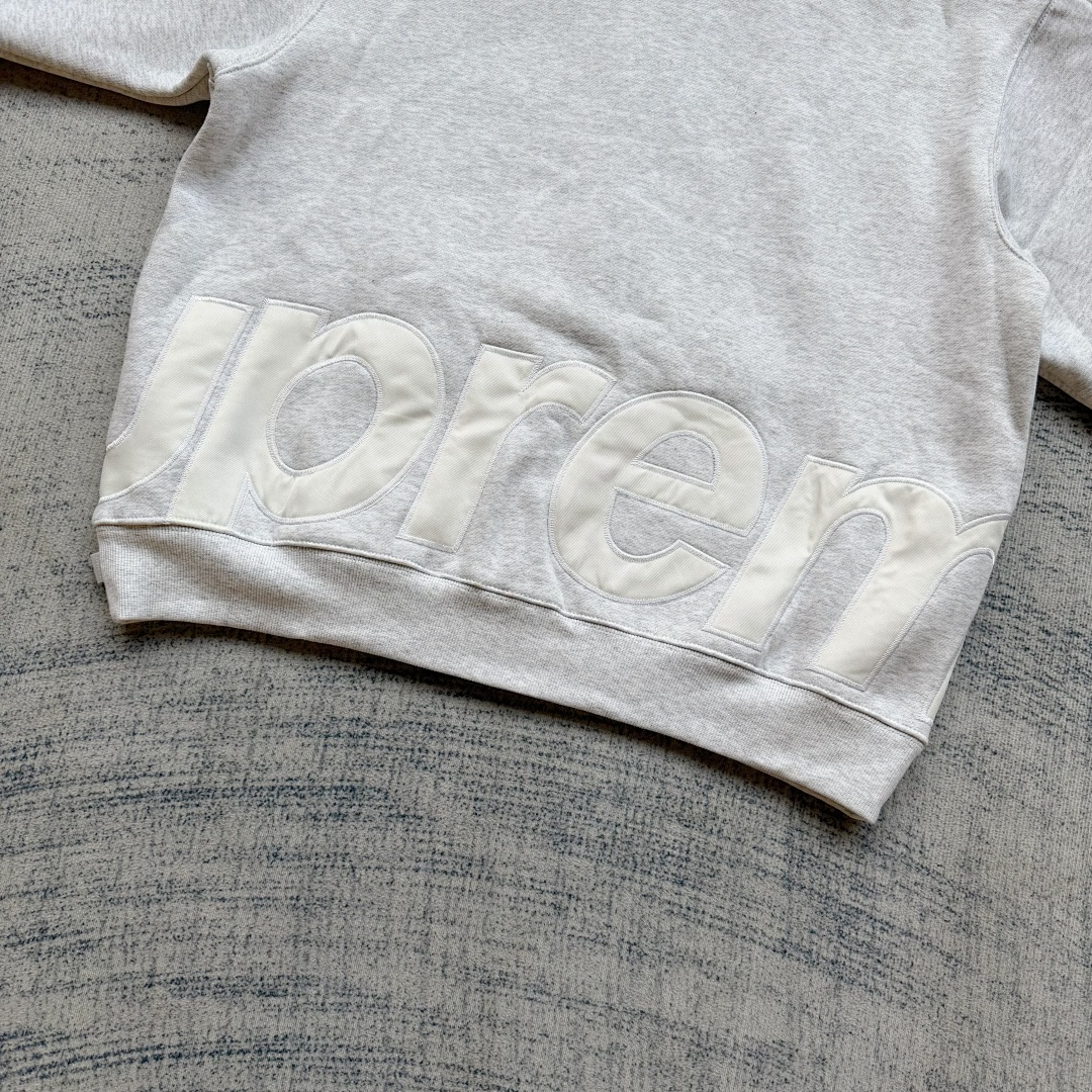 Supreme Big Logo Hoodie - Image 10