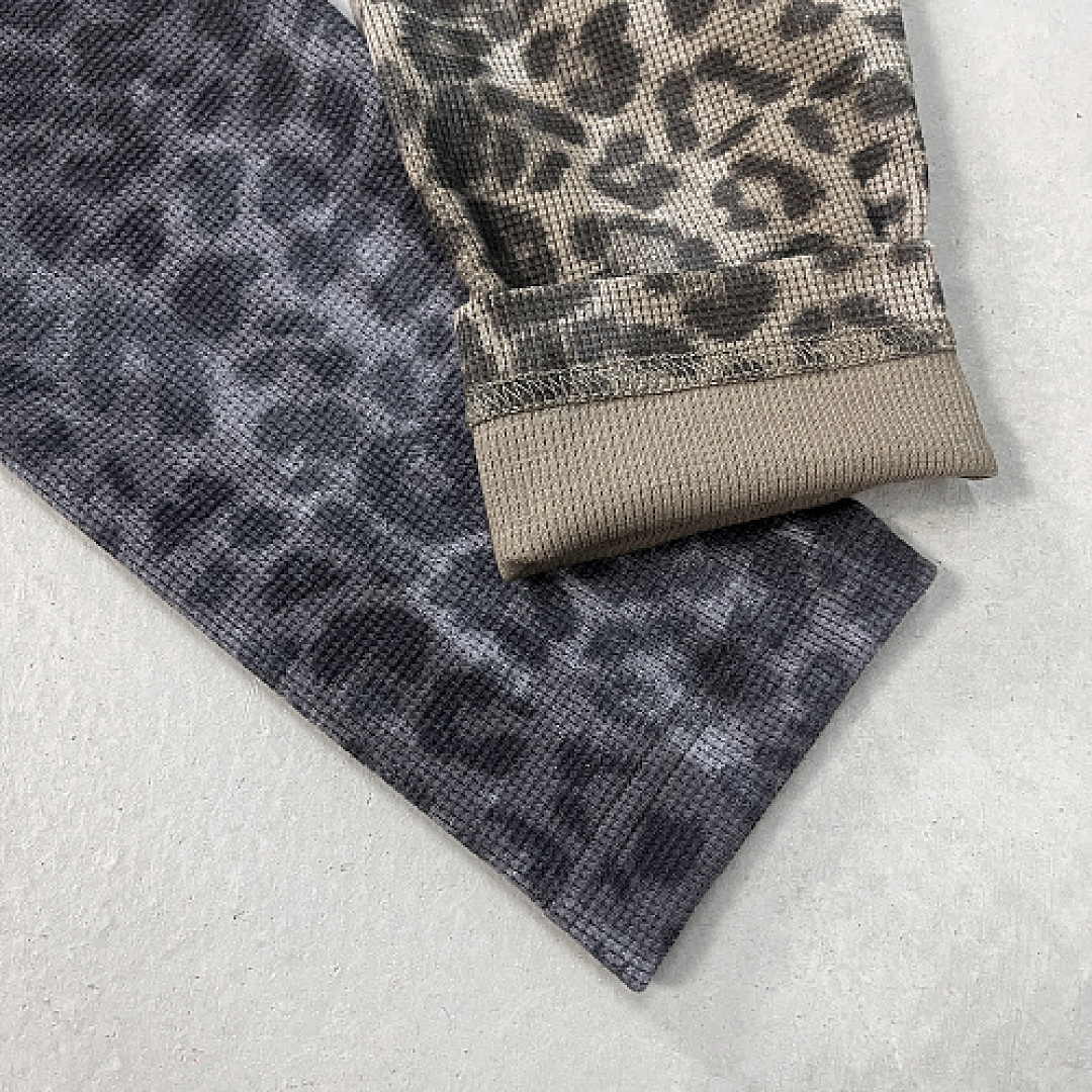 Unbranded 205GSM Grey Leopard Print Long-Sleeve Slim-Fit Cropped Top - Image 10