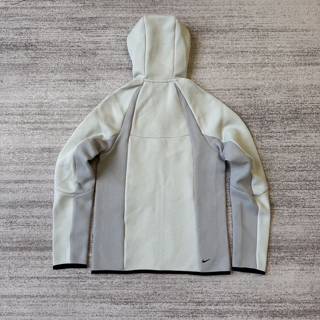 Nike New Tech Fleece (Grey) - Image 5