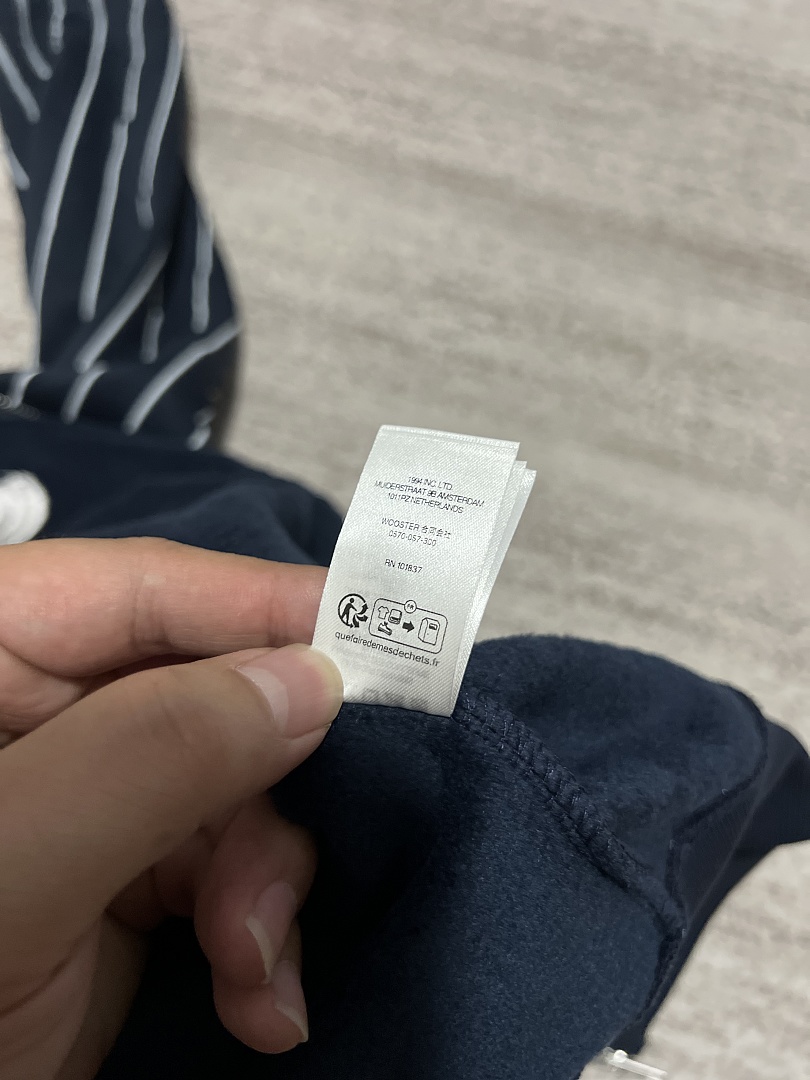 Supreme White Line Hoodie - Image 21