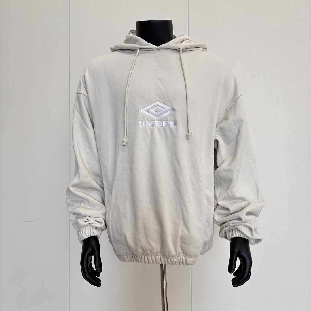 Umbro Mask Hoodie - Image 5