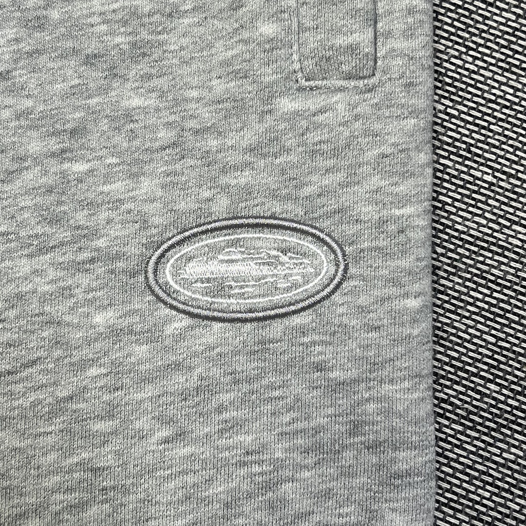 Corteiz Mini Island Sweatshort - Image 24