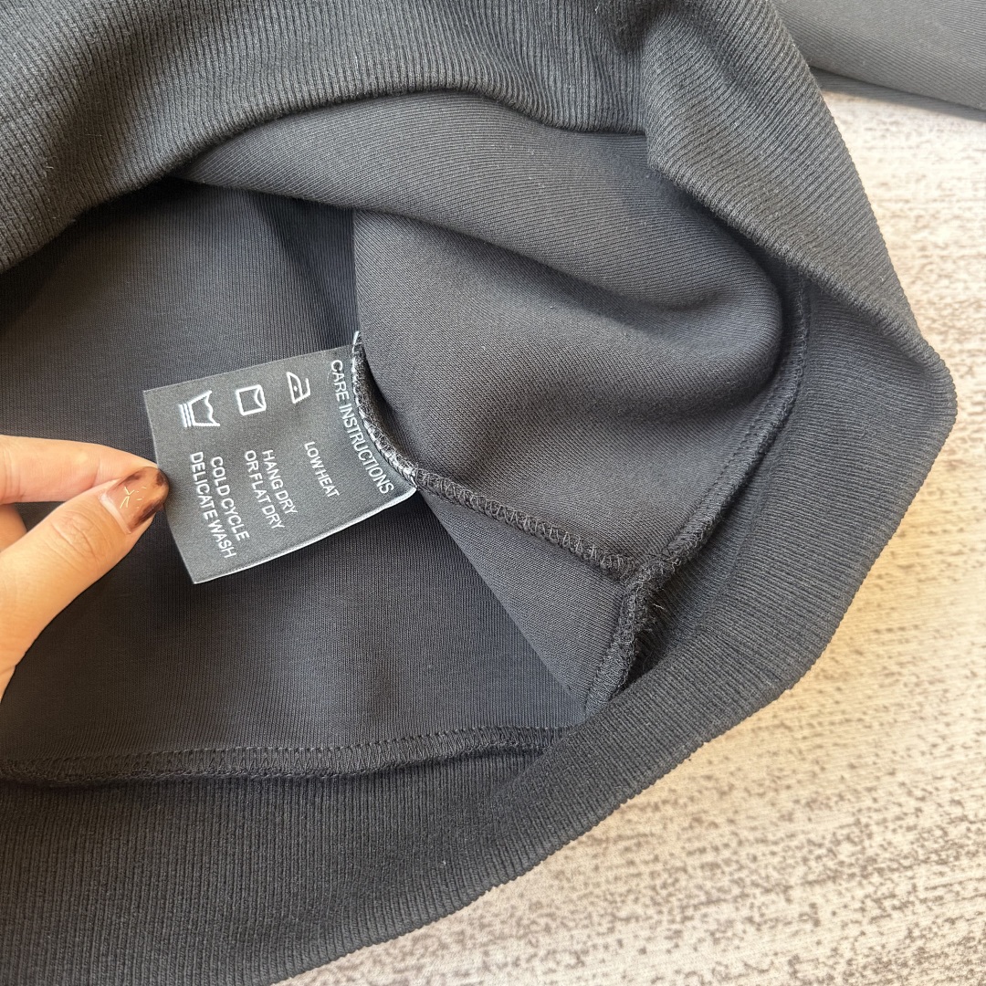Saint Alexander Tracksuit - Image 20